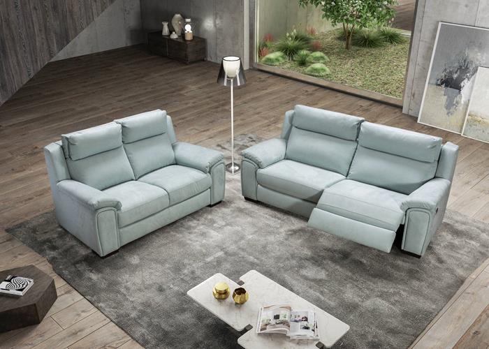 Ledersofas mit Relax-Funktion: Ideal gegen Rückenschmerzen, Verspannungen und schwere Beine