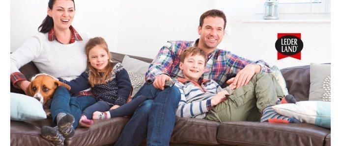 Le canapé en cuir : Idéal pour les couples avec enfants